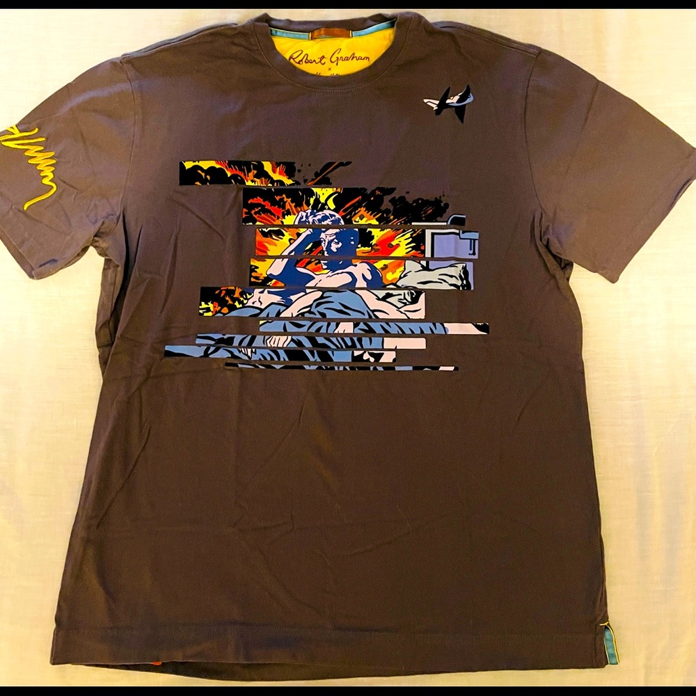 Graphic short sleeve jersey crew neck tee.